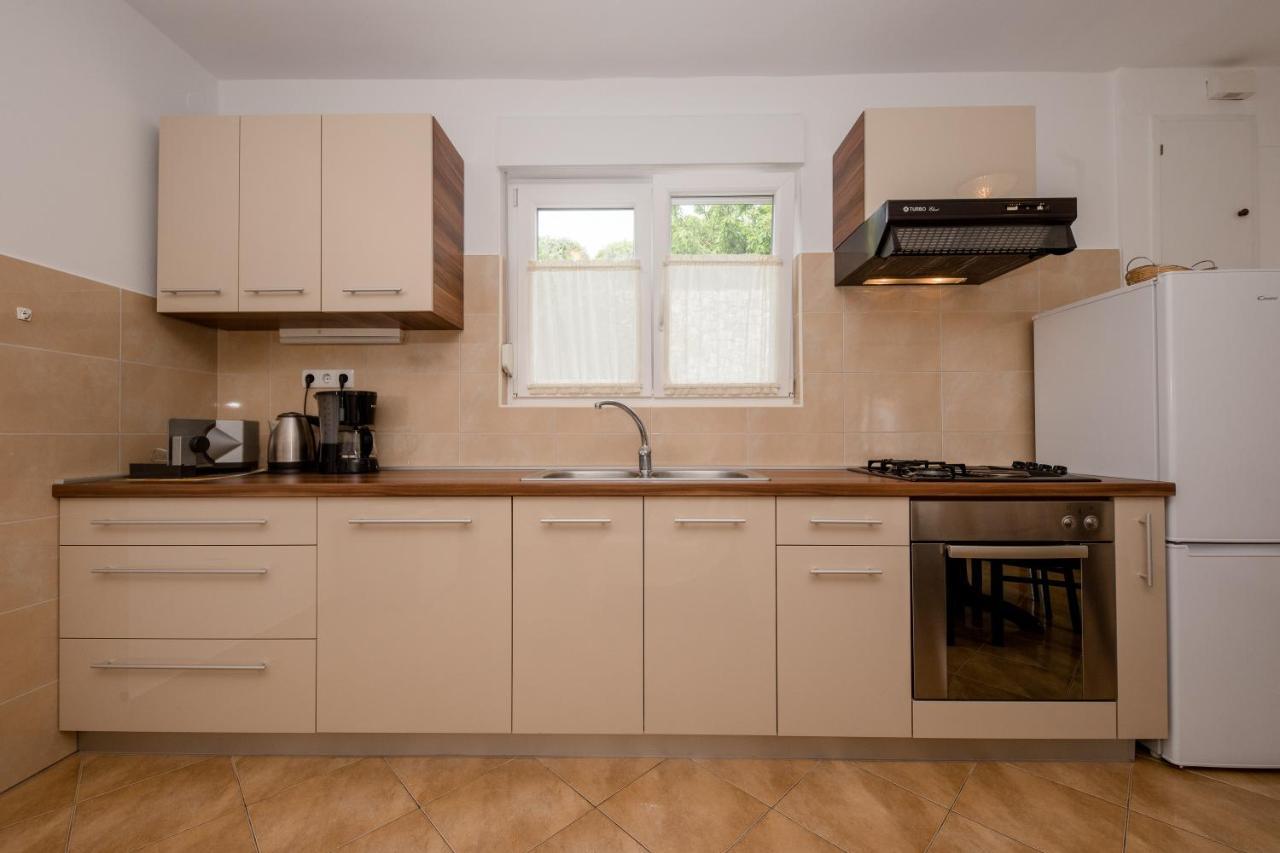 Apartmani Marica Beg Palit Ngoại thất bức ảnh